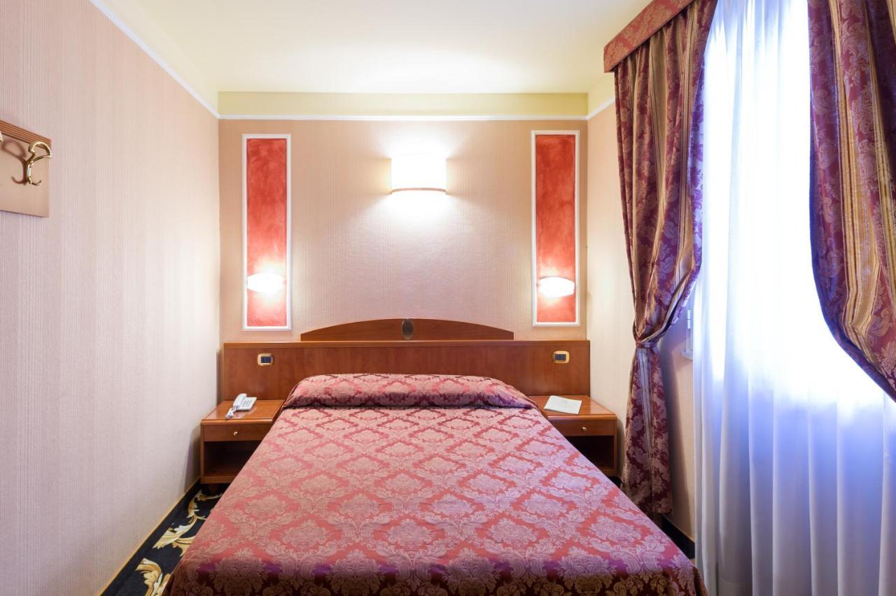Boutique Hotel Puccini Montecatini Terme Exterior photo